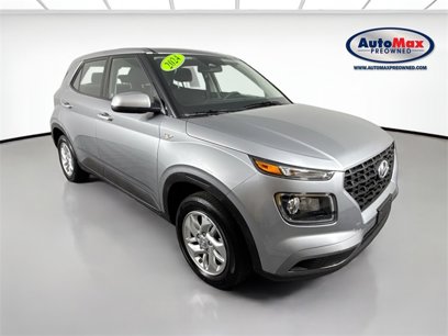 Used 2024 Hyundai Venue SE