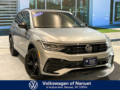 Used 2024 Volkswagen Tiguan SE R-Line
