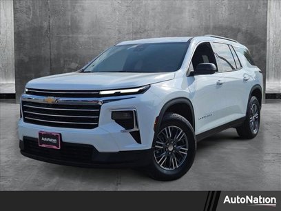 New 2025 Chevrolet Traverse LT w/ Driver Confidence Package
