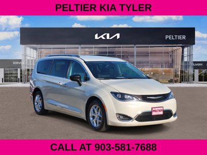 Used 2017 Chrysler Pacifica Touring-L Plus
