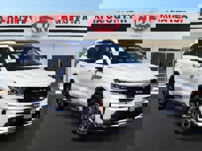 Certified 2022 Kia Sorento EX w/ Panoramic Sunroof Package