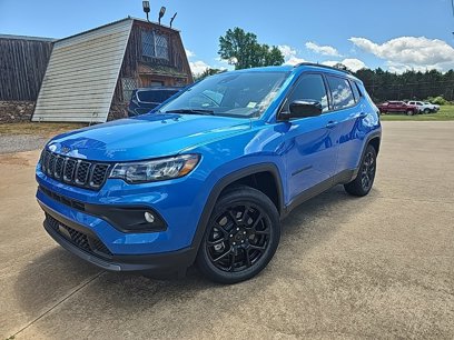 Used 2025 Jeep Compass Latitude w/ Altitude Special Edition