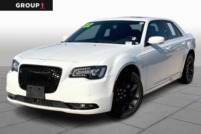 Certified 2022 Chrysler 300 S w/ Safetytec Plus Group
