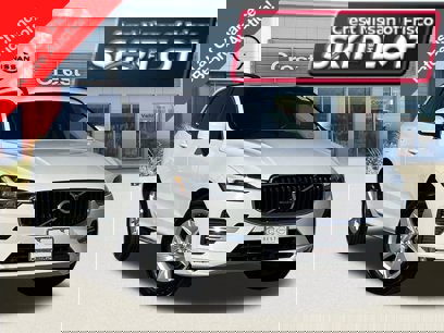Used 2022 Volvo XC60 B5 Momentum