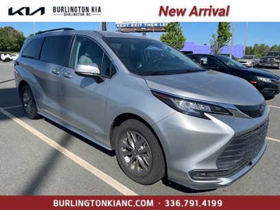 Used 2021 Toyota Sienna LE