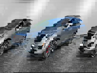 New 2025 Cadillac XT5 Sportv w/ Technology Package