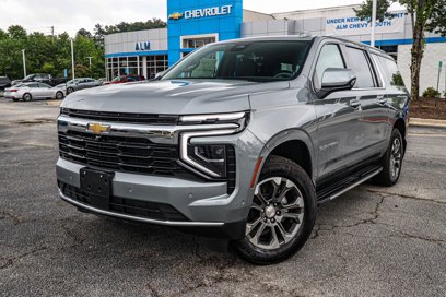New 2025 Chevrolet Suburban LS