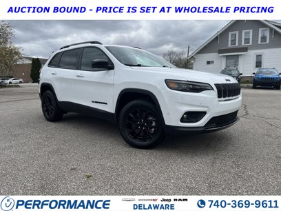 Used 2023 Jeep Cherokee Altitude Lux