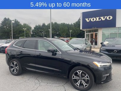 Used 2022 Volvo XC60 B5 Momentum w/ Advanced Package