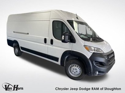 New 2025 RAM ProMaster 3500 w/ Convenience Group