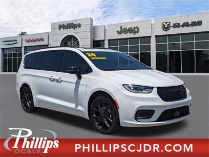 Certified 2024 Chrysler Pacifica Touring-L w/ S Appearance Package