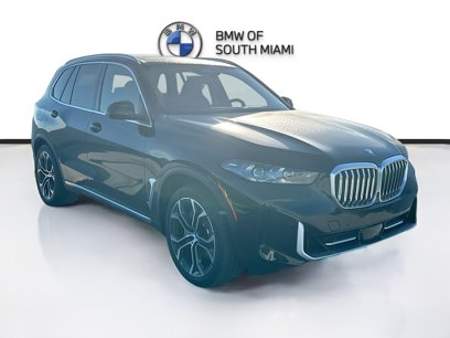 New 2025 BMW X5 xDrive50e w/ Parking Assistance Package