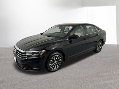 Used 2019 Volkswagen Jetta SE w/ Cold Weather Package