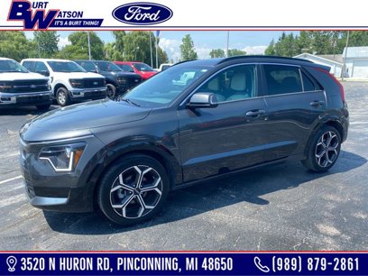 Used 2023 Kia Niro EX Touring
