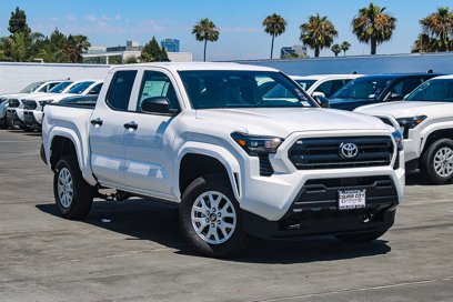 New 2025 Toyota Tacoma SR