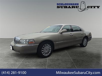 Used 2004 Lincoln Town Car Signature