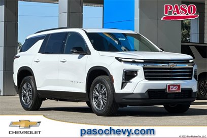 New 2025 Chevrolet Traverse LT