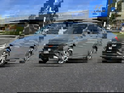 Certified 2024 Hyundai Elantra Blue