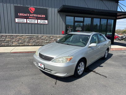 Used 2002 Toyota Camry LE