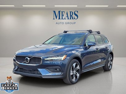 Certified 2024 Volvo V60 B5 Cross Country Plus