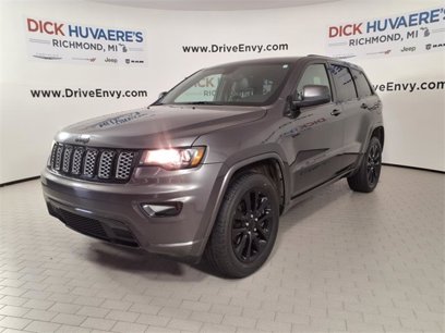 Used 2019 Jeep Grand Cherokee Altitude