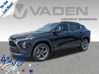 New 2025 Chevrolet Trax LT w/ Driver Confidence Package