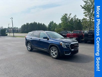 Used 2022 GMC Terrain SLE w/ Driver Convenience Package