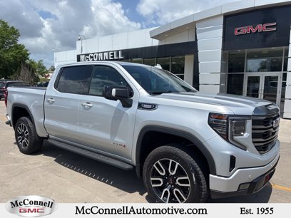 Used 2022 GMC Sierra 1500 AT4 w/ Technology Package