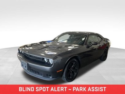 Used 2018 Dodge Challenger SXT w/ Driver Convenience Group