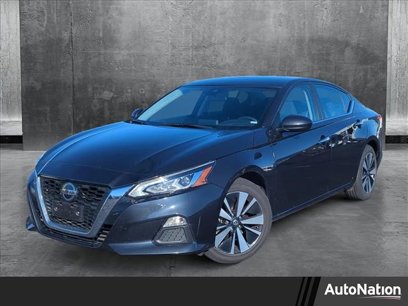 Used 2022 Nissan Altima 2.5 SV