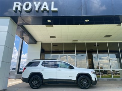 Used 2023 GMC Acadia SLT w/ Elevation Edition