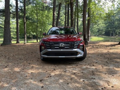 New 2025 Hyundai Tucson SE