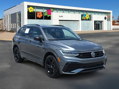 Certified 2024 Volkswagen Tiguan SE R-Line