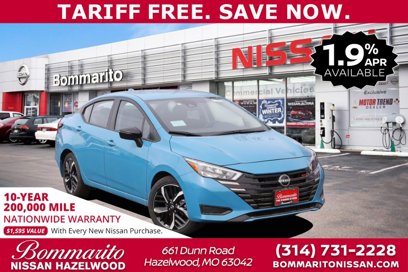 New 2025 Nissan Versa SR w/ Trunk Package