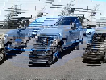 New 2025 Ford F350 Lariat w/ Lariat Ultimate Package