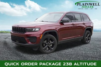 Used 2023 Jeep Grand Cherokee Altitude