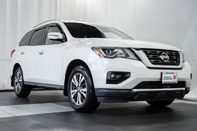 Used 2017 Nissan Pathfinder SV w/ Trailer Tow Package