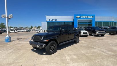 Used 2024 Jeep Gladiator Sport