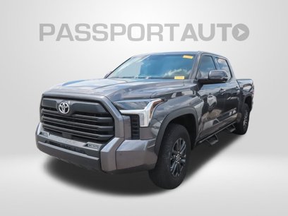 Used 2022 Toyota Tundra SR5 w/ SR5 Convenience Package