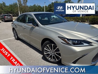 Used 2021 Lexus ES 300h w/ Premium Package