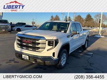 New 2025 GMC Sierra 1500 SLE