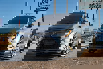 Used 2020 Toyota Corolla LE
