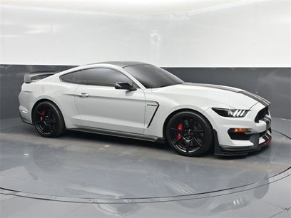 Used 2017 Ford Mustang Shelby GT350R w/ GT350R Equipment Group 920A