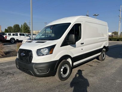 New 2024 Ford Transit 250 148 Medium Roof w/ Load Area Protection Package