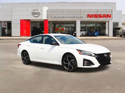 Used 2024 Nissan Altima 2.5 SR