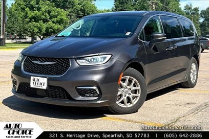 Used 2023 Chrysler Pacifica Touring-L