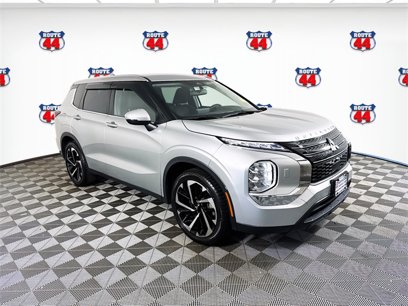Used 2022 Mitsubishi Outlander ES