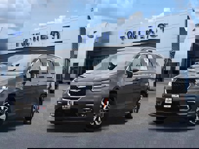 Used 2023 Chrysler Pacifica Touring-L