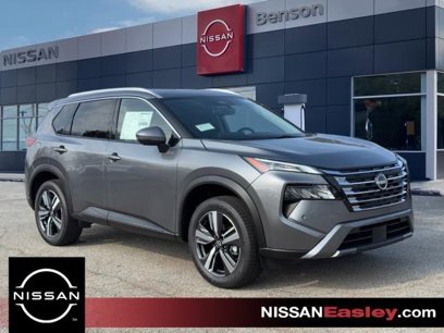 New 2025 Nissan Rogue SL