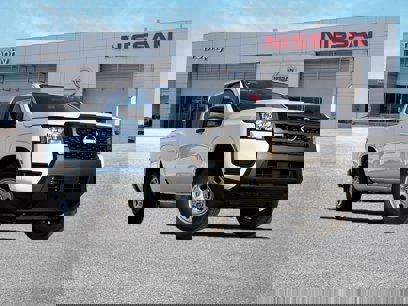 New 2025 Nissan Frontier S